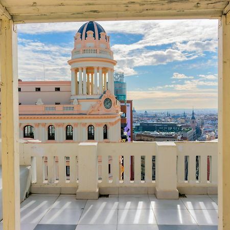 Hostal Charlotte-Gran Via Madrid Bagian luar foto