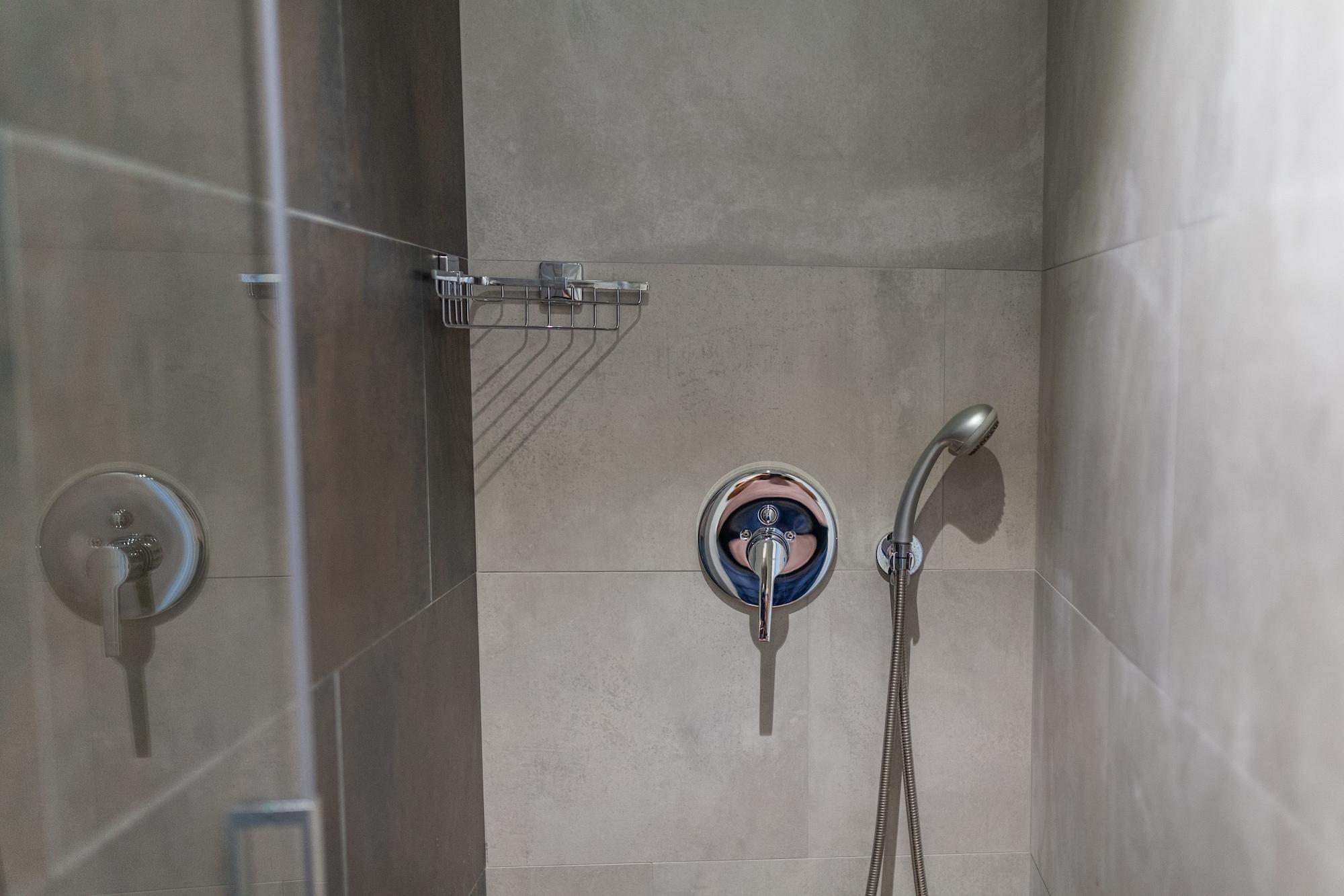 Hostal Charlotte-Gran Via Madrid Bagian luar foto