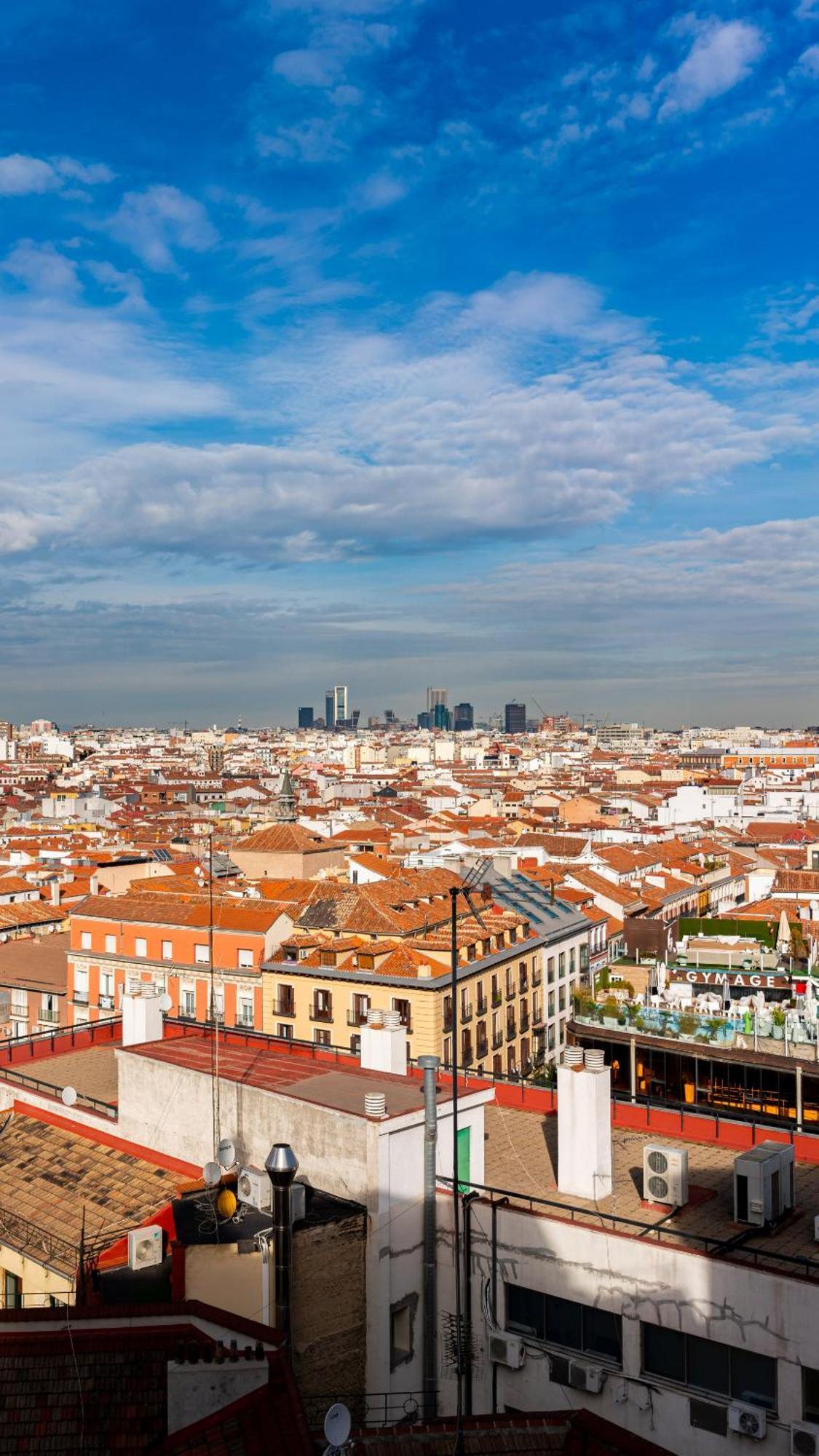 Hostal Charlotte-Gran Via Madrid Bagian luar foto